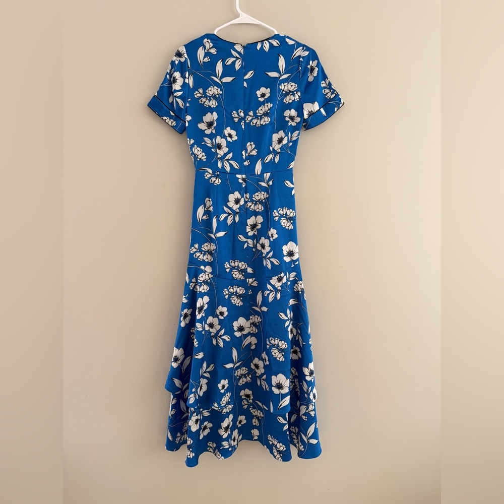 White House Black Market Satin Floral Print Faux Wrap Midi Dress Lined size 0 - Picture 7 of 12